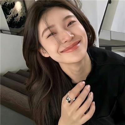 小雁与吴爱丽